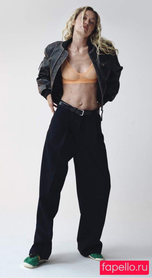 Gigi Hadid Nude Onlyfans Photo 414