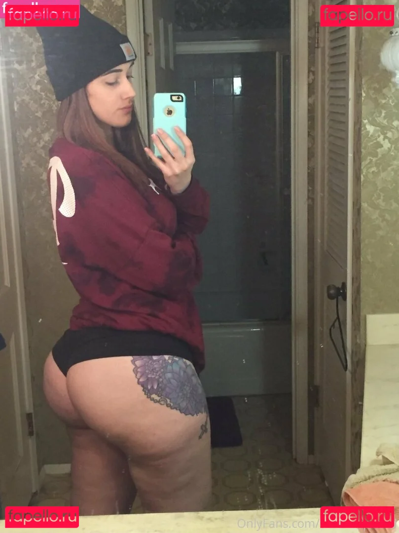 sarahexposed Onlyfans Photo Gallery 