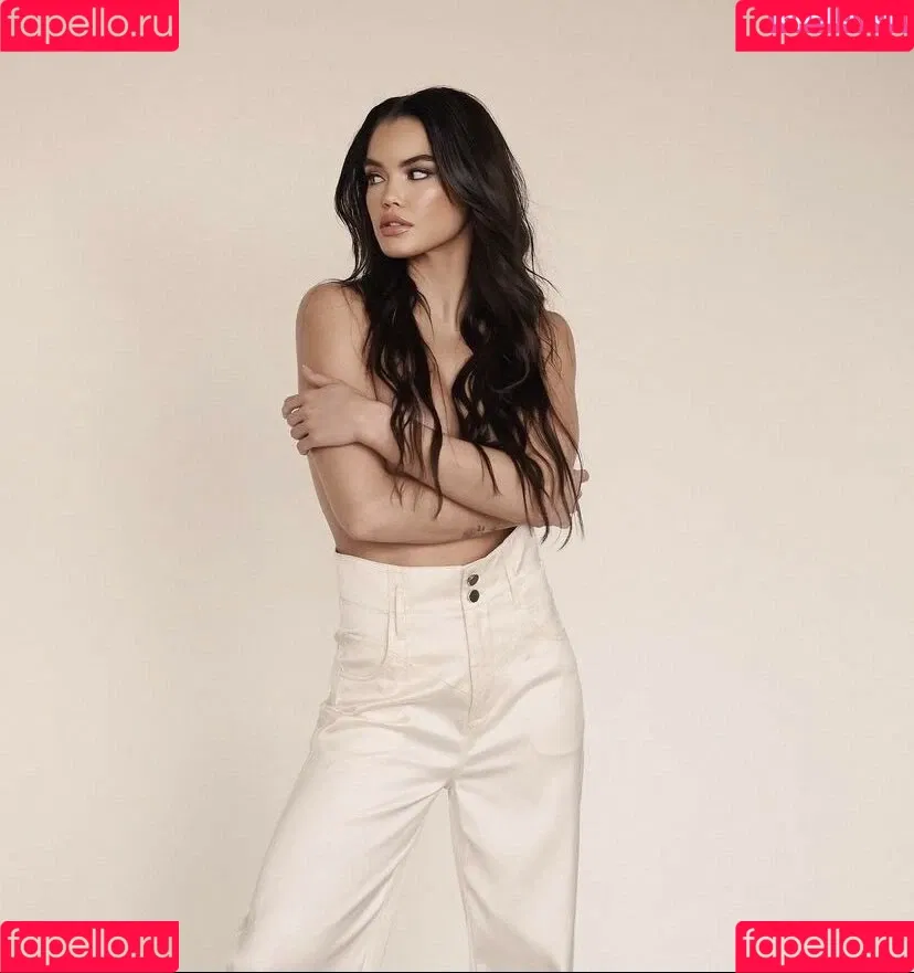 Paris Berelc Onlyfans Photo Gallery 
