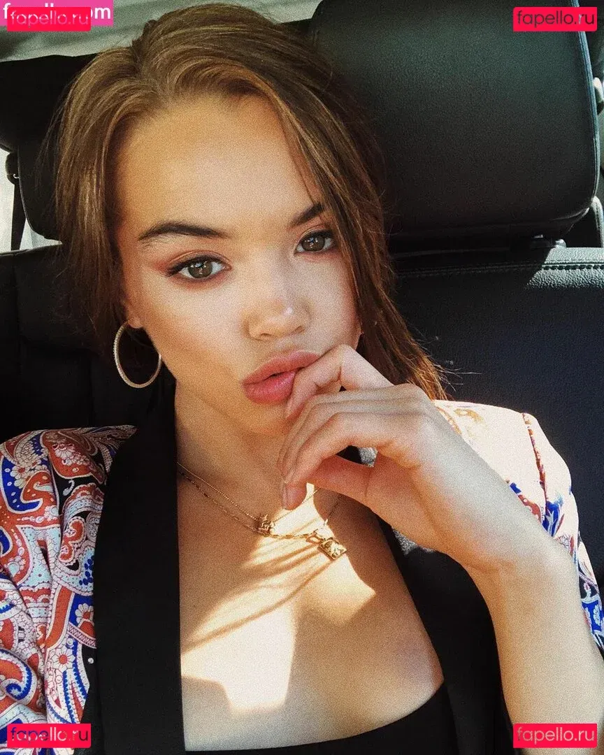 Paris Berelc Onlyfans Photo Gallery 