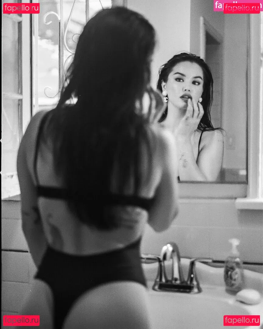 Paris Berelc Onlyfans Photo Gallery 