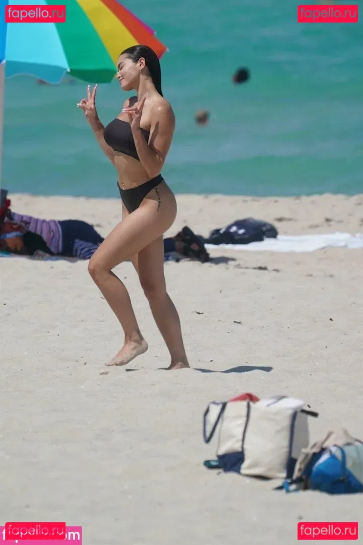 Paris Berelc Onlyfans Photo Gallery 