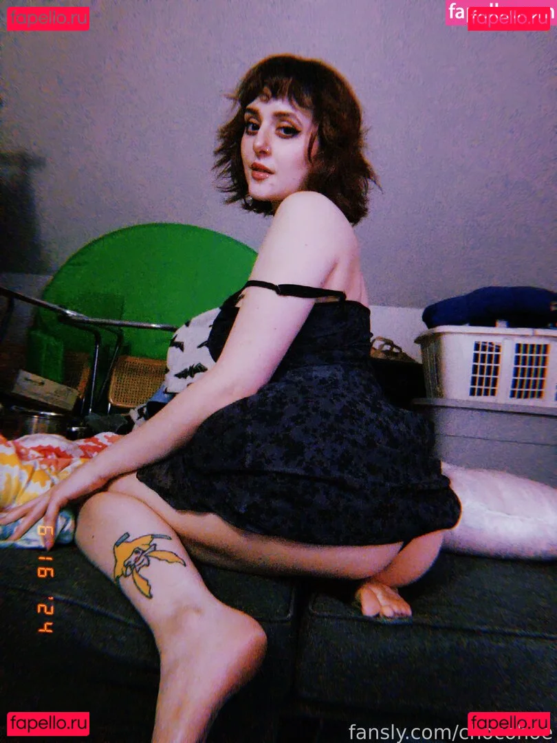 Chocohoee Kwehzy Onlyfans Photo Gallery 