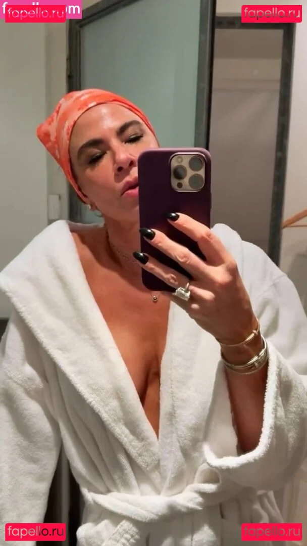 Luciana Gimenez Onlyfans Photo Gallery 