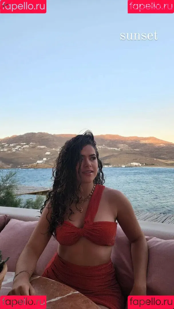 Maisa Onlyfans Photo Gallery 