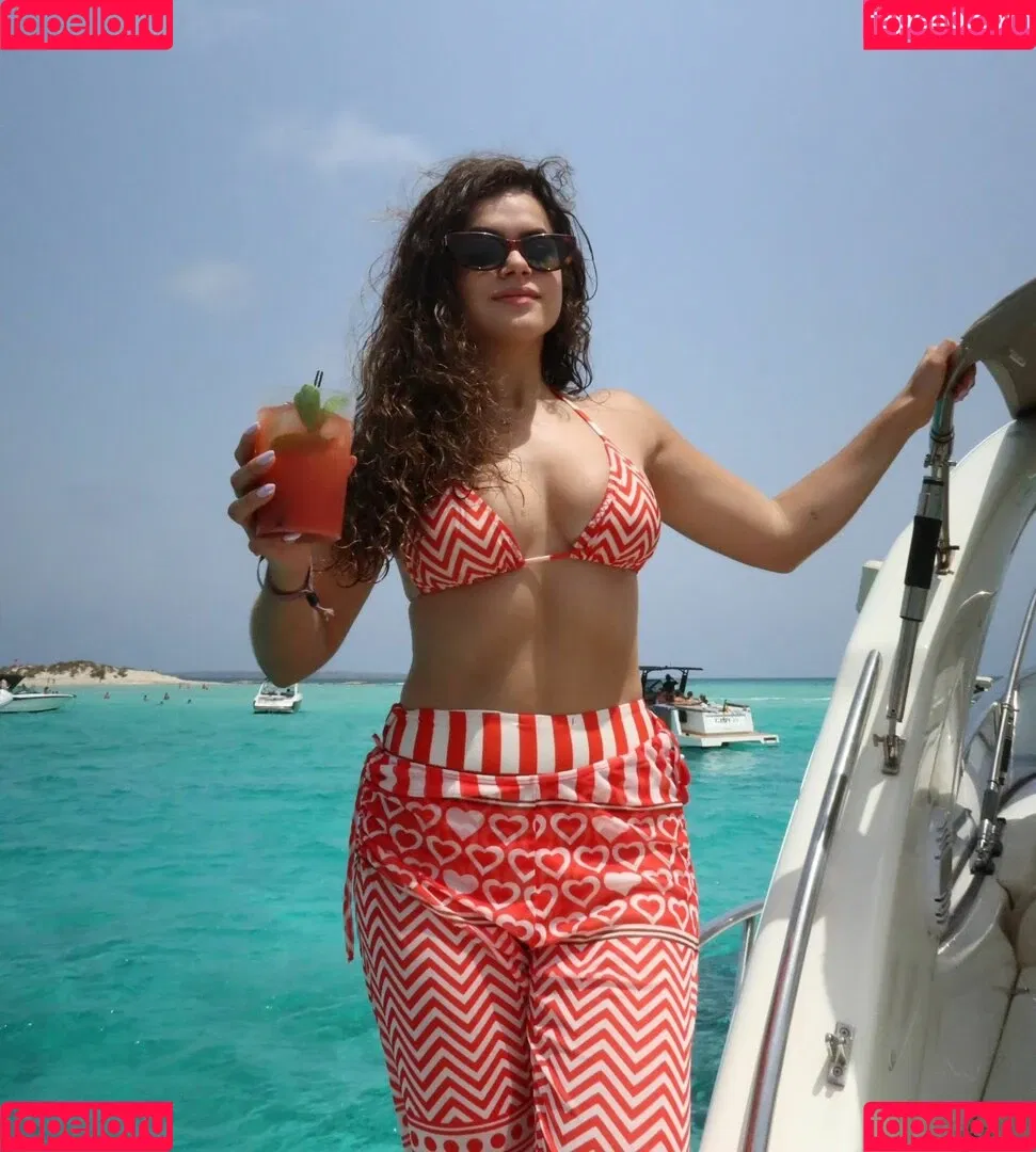 Maisa Onlyfans Photo Gallery 