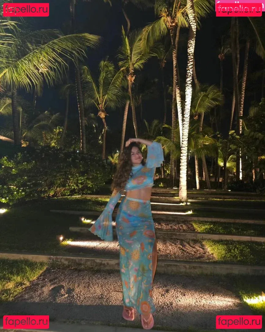 Maisa Onlyfans Photo Gallery 