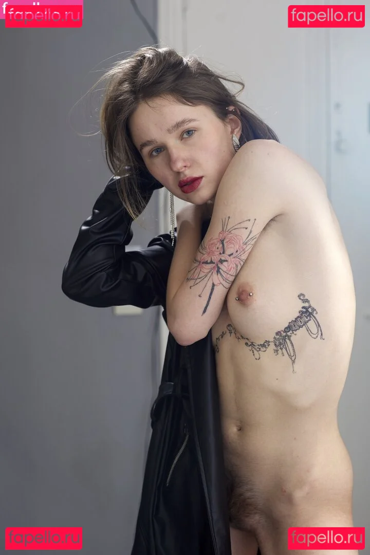 Lilbiii Sashatman Onlyfans Photo Gallery 