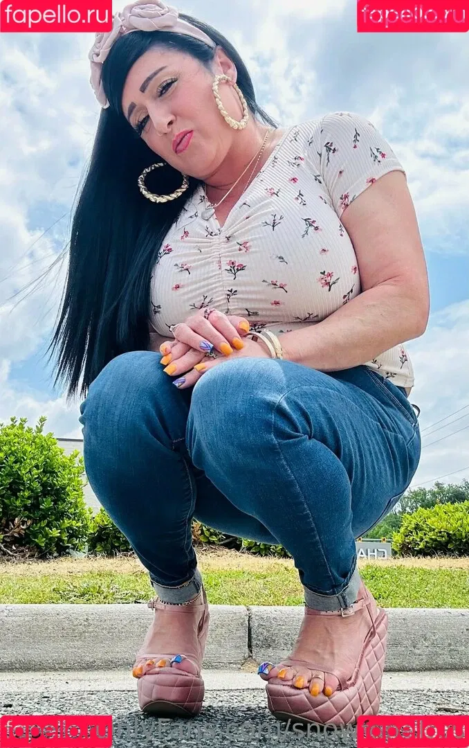 snowyarches Onlyfans Photo Gallery 