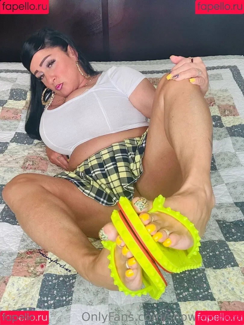 snowyarches Onlyfans Photo Gallery 