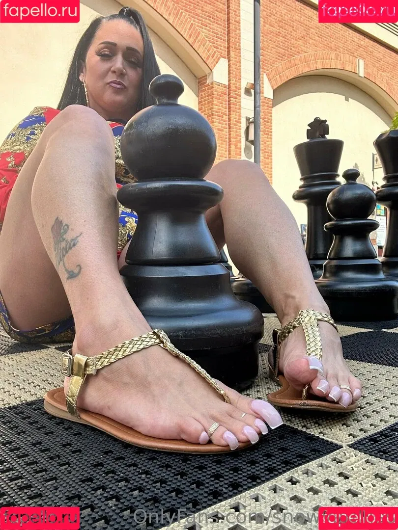 snowyarches Onlyfans Photo Gallery 