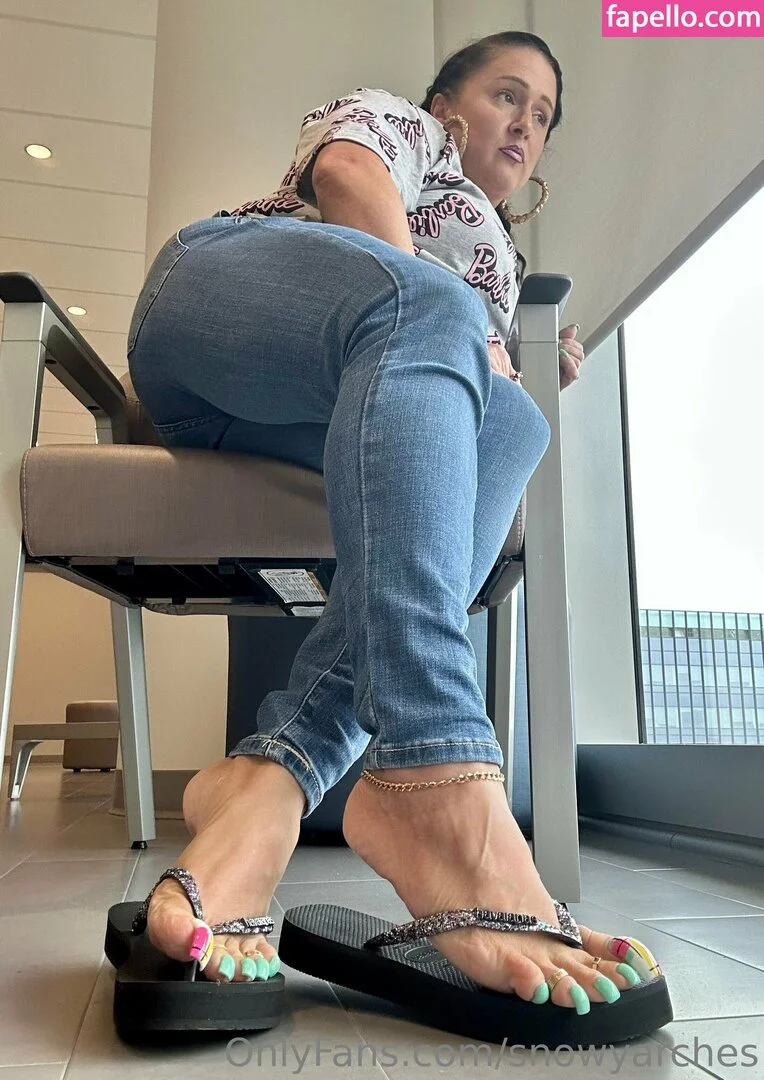 snowyarches Onlyfans Photo Gallery 