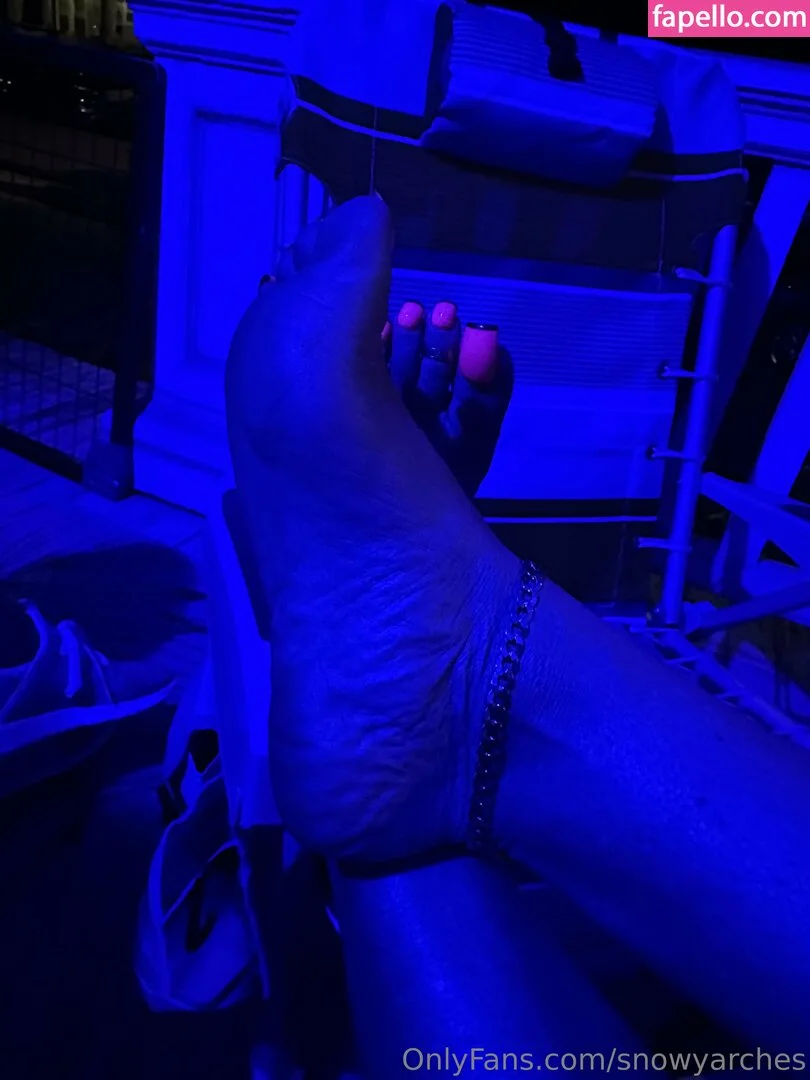 snowyarches Onlyfans Photo Gallery 