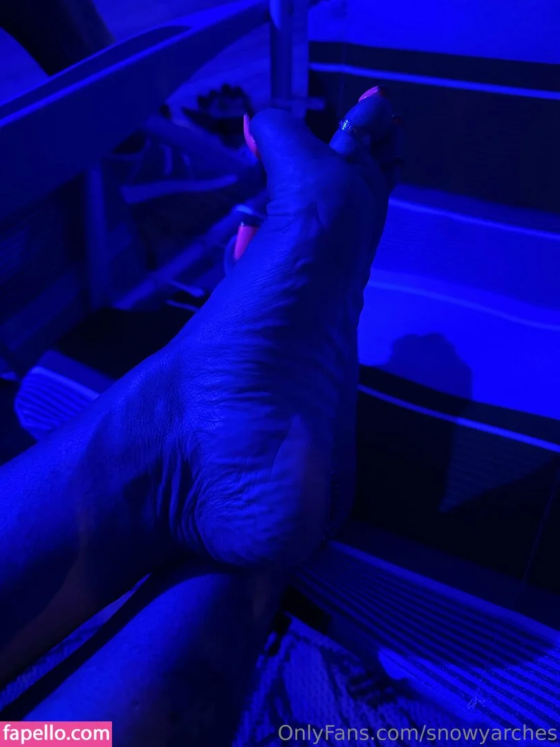 snowyarches Onlyfans Photo Gallery 