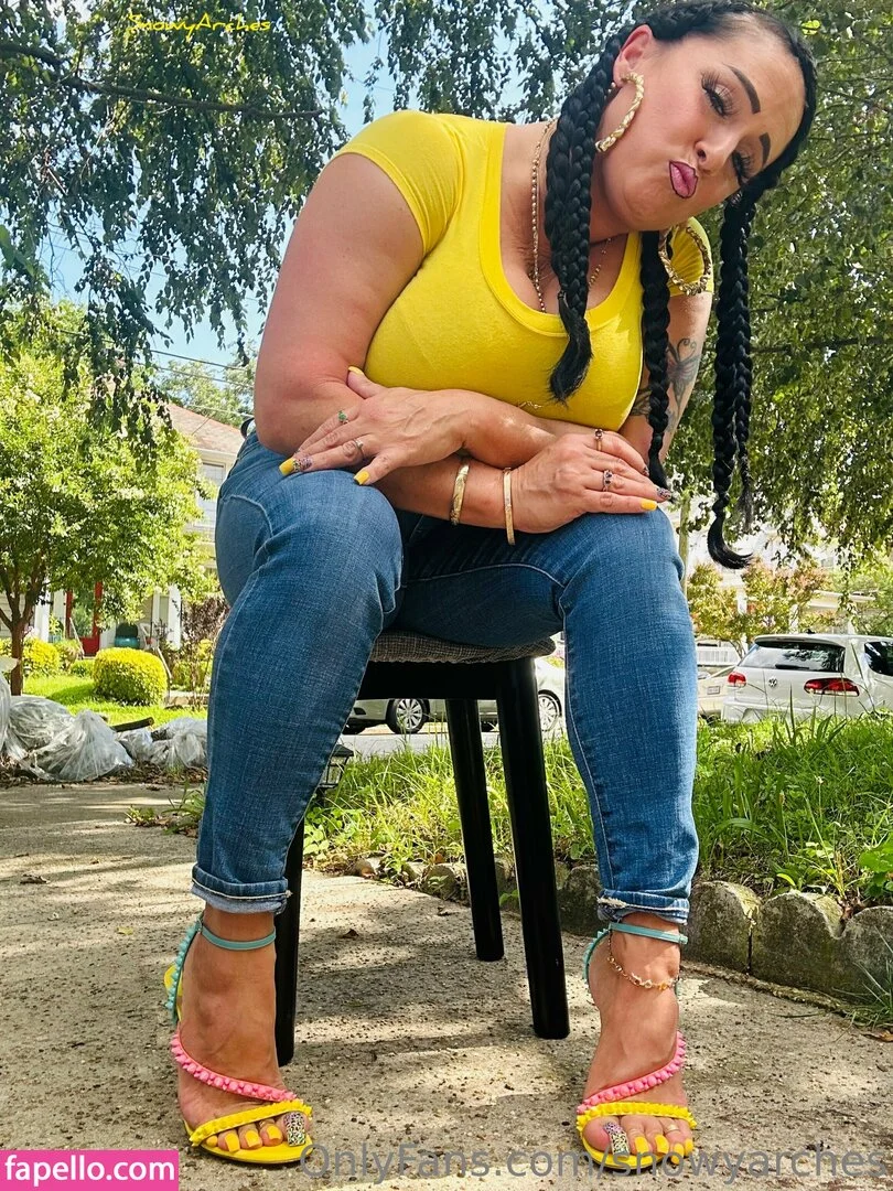 snowyarches Onlyfans Photo Gallery 