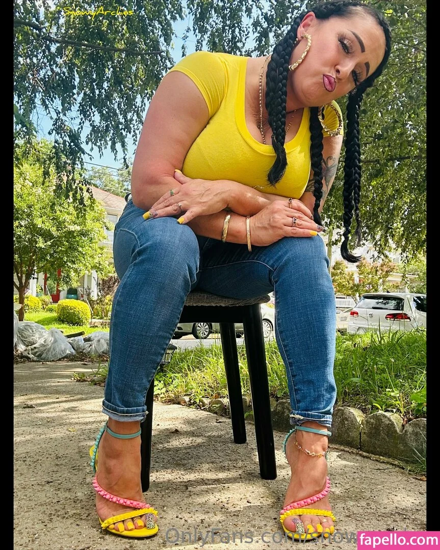 snowyarches Onlyfans Photo Gallery 