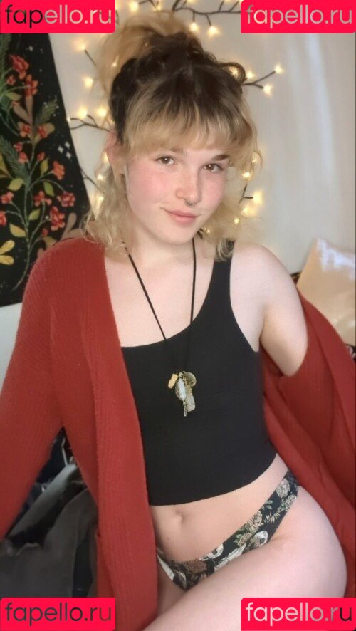 nerii.lune Onlyfans Photo Gallery 