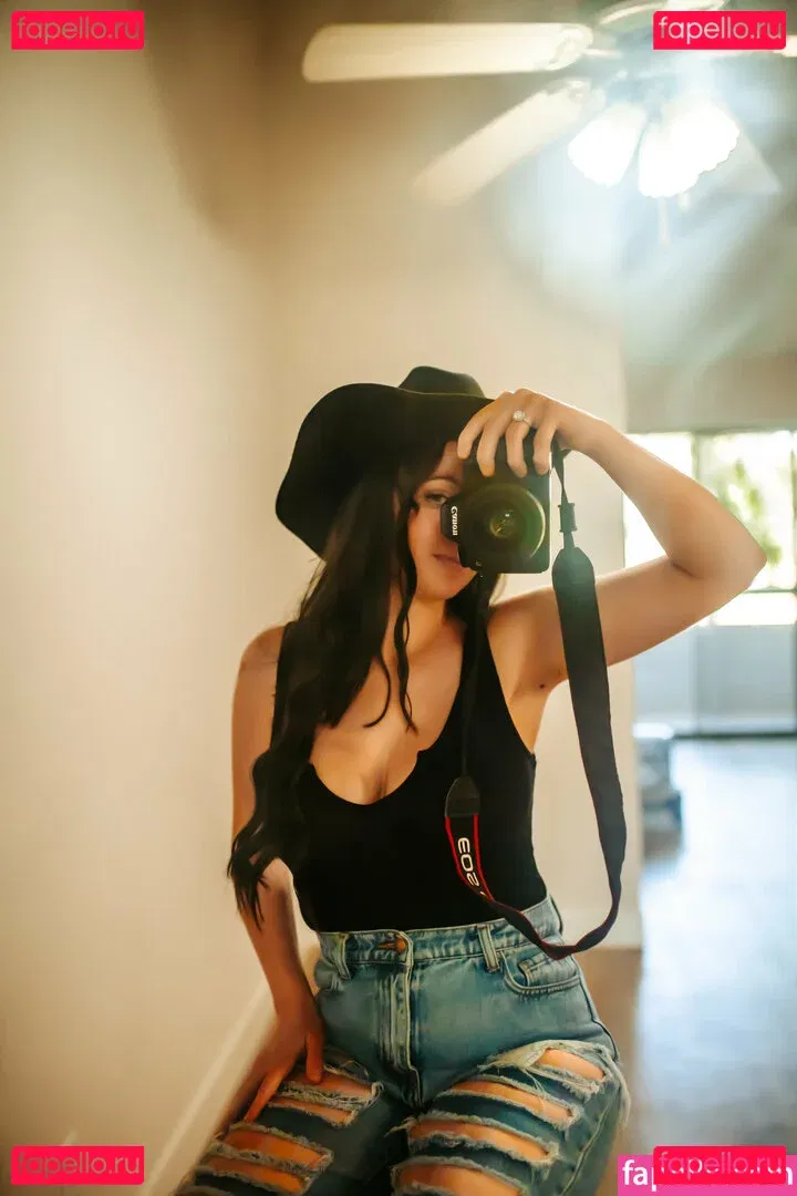 daniellelancaster Onlyfans Photo Gallery 