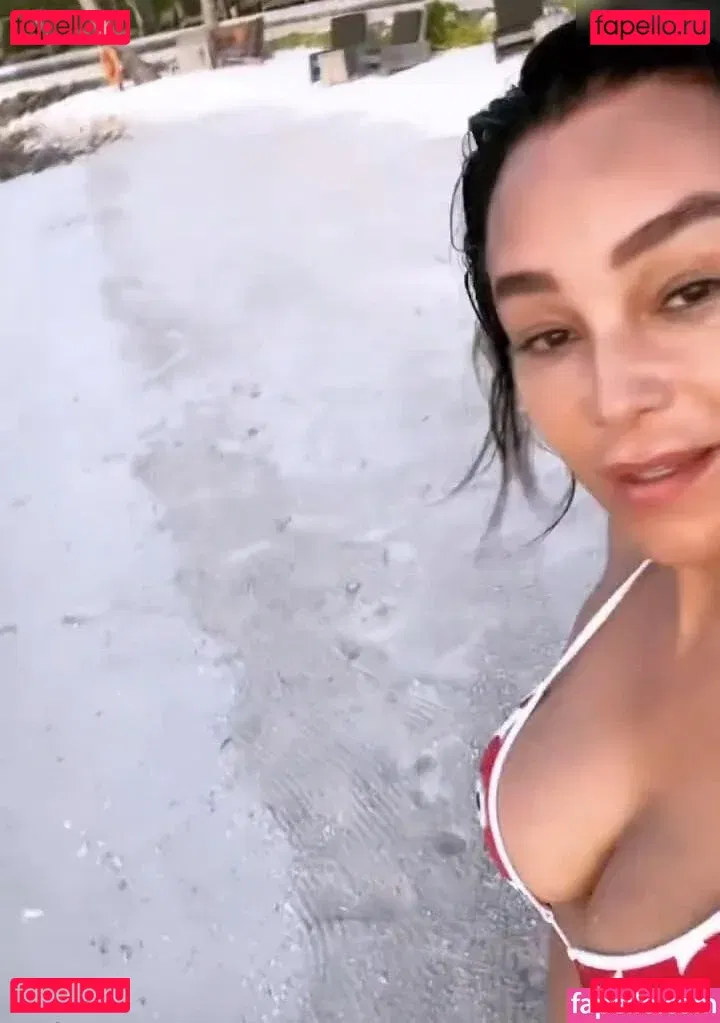 Petitey Onlyfans Photo Gallery 