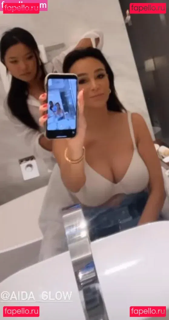 Petitey Onlyfans Photo Gallery 