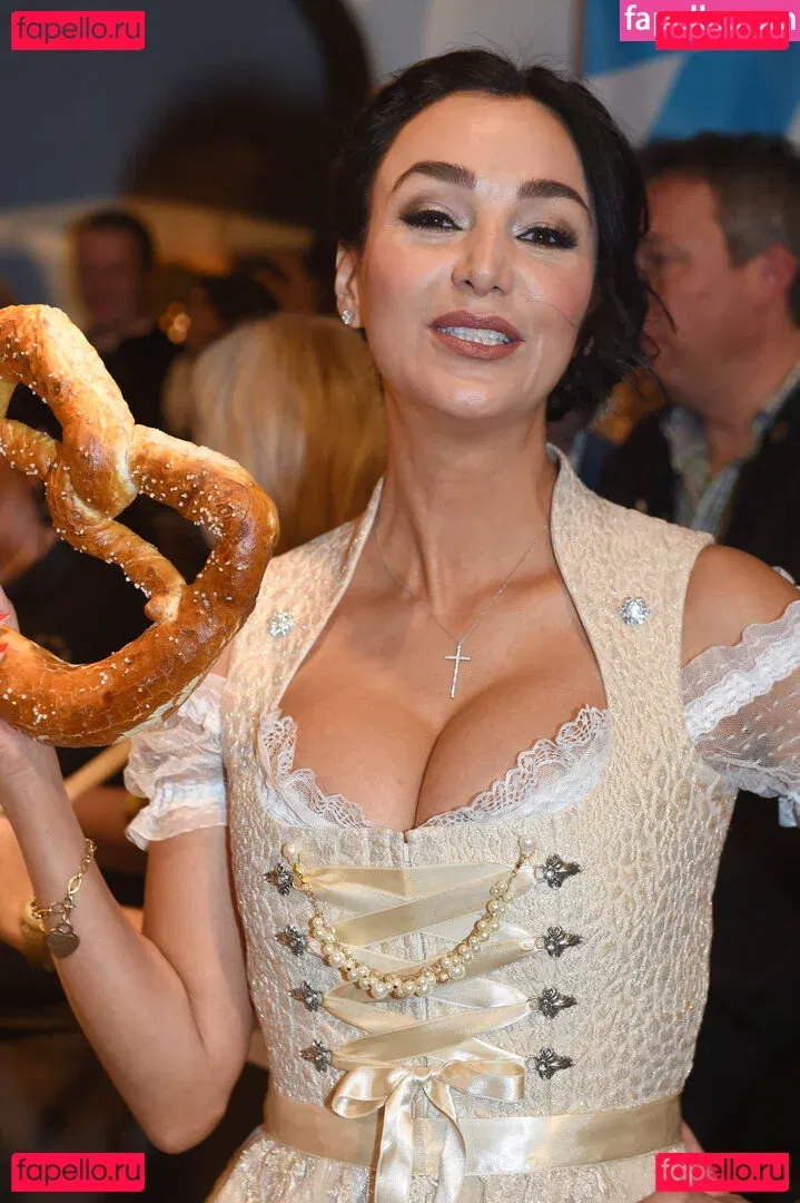 Petitey Onlyfans Photo Gallery 