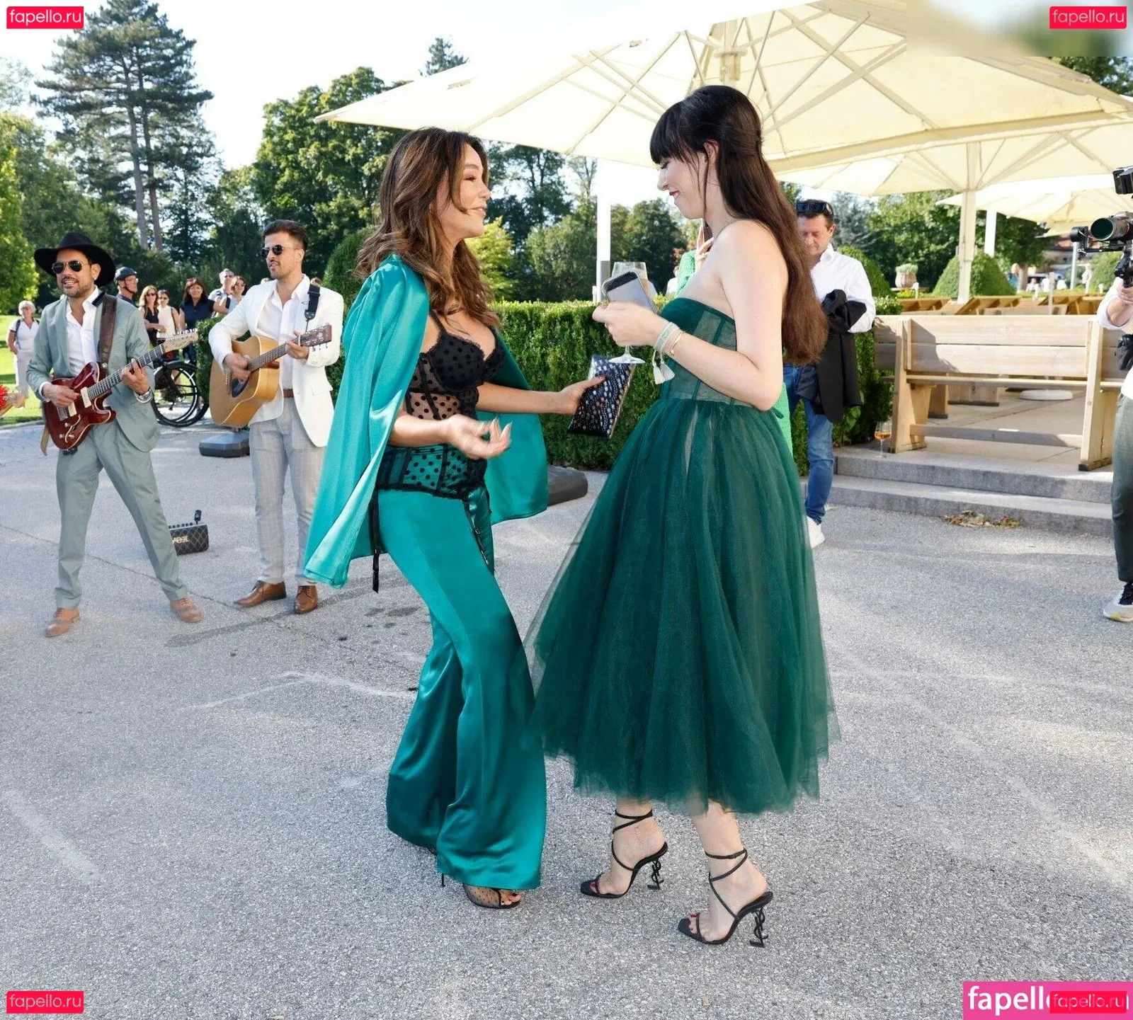 Petitey Onlyfans Photo Gallery 