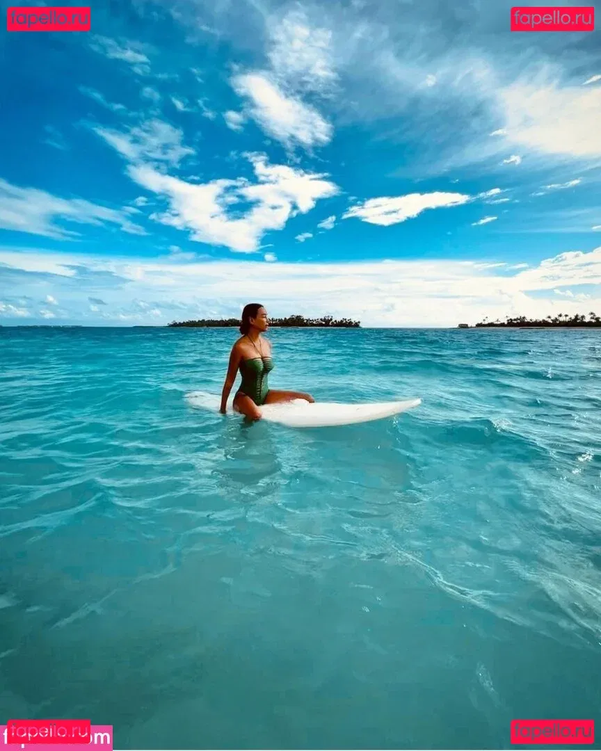 Petitey Onlyfans Photo Gallery 