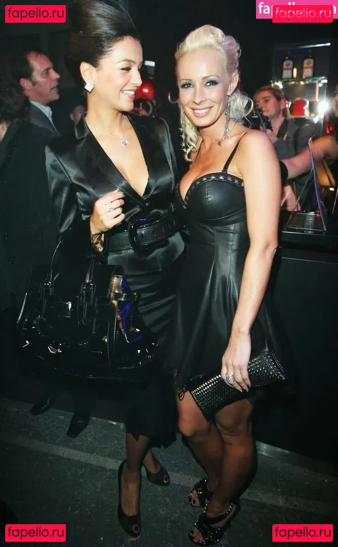 Petitey Onlyfans Photo Gallery 