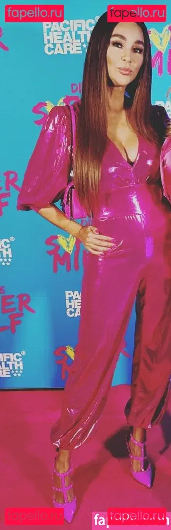 Petitey Onlyfans Photo Gallery 