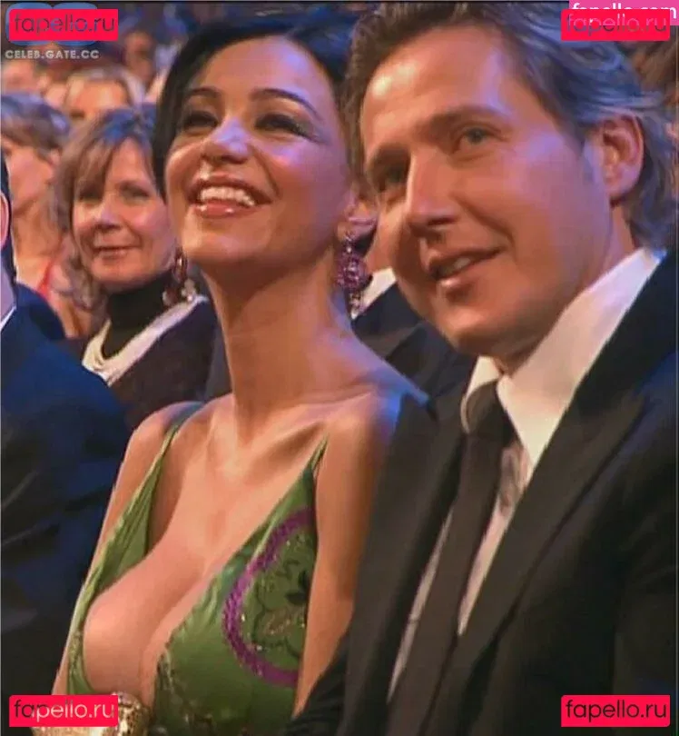 Petitey Onlyfans Photo Gallery 