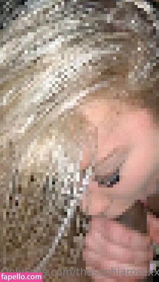 Sophia_rizou Onlyfans Photo Gallery 