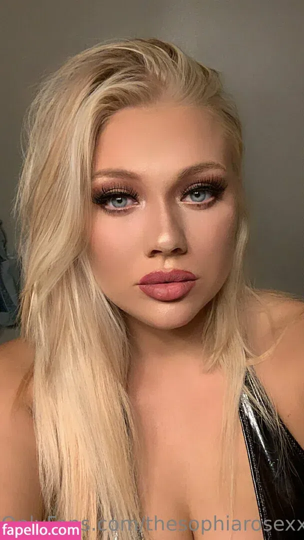 Sophia_rizou Onlyfans Photo Gallery 