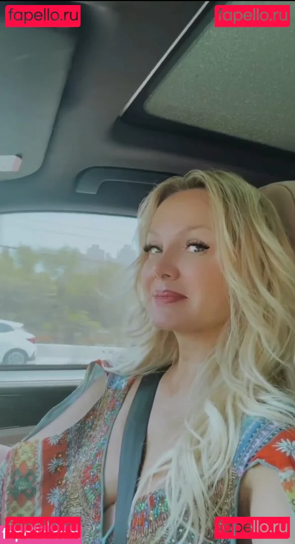 Eliana Onlyfans Photo Gallery 