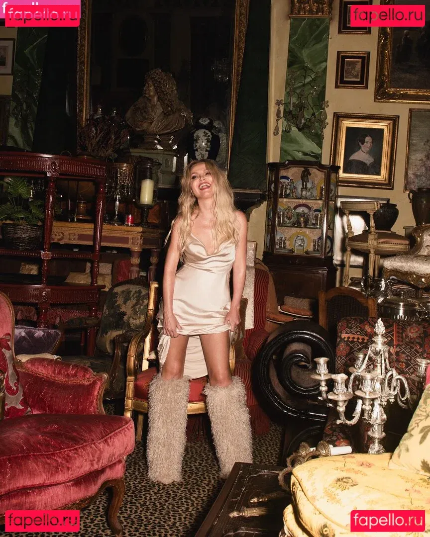 Eliana Onlyfans Photo Gallery 