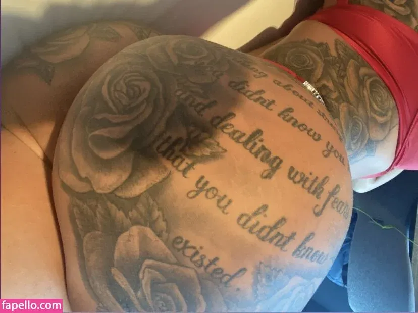 Miakanayuri Onlyfans Photo Gallery 