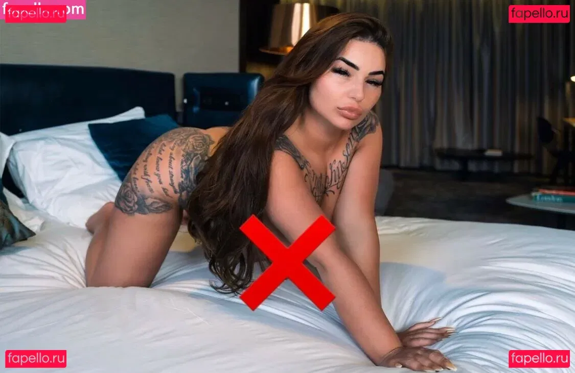 Miakanayuri Onlyfans Photo Gallery 