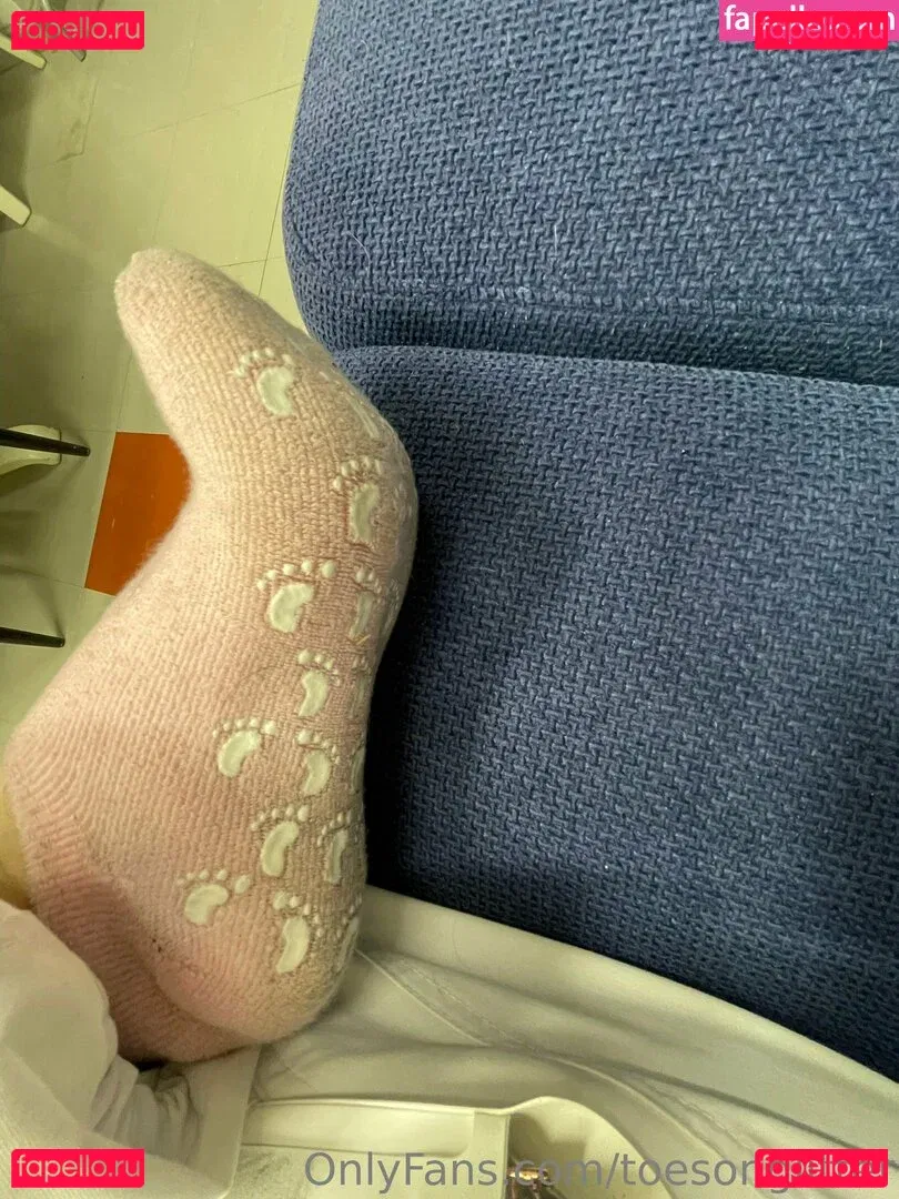 toesonglitter Onlyfans Photo Gallery 
