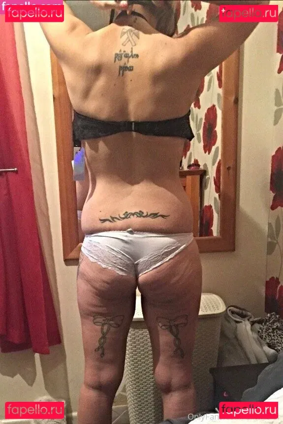ukwife41 Onlyfans Photo Gallery 