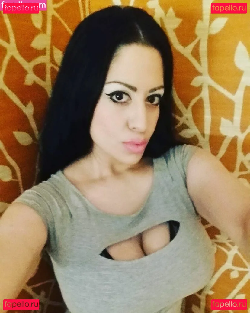 Jennifer Cortez Onlyfans Photo Gallery 