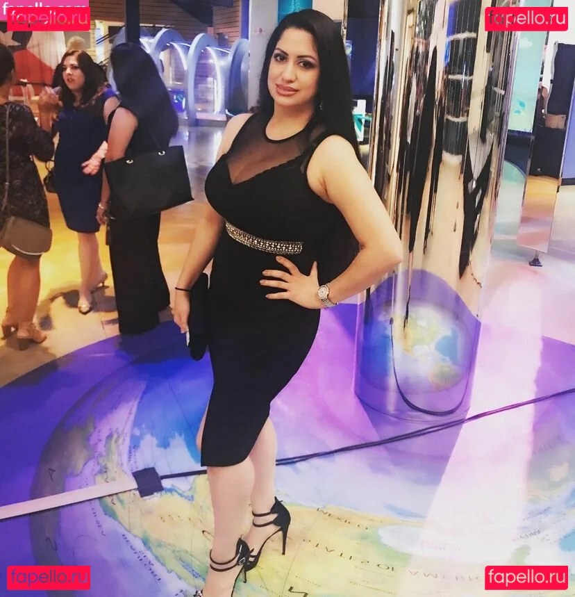 Jennifer Cortez Onlyfans Photo Gallery 