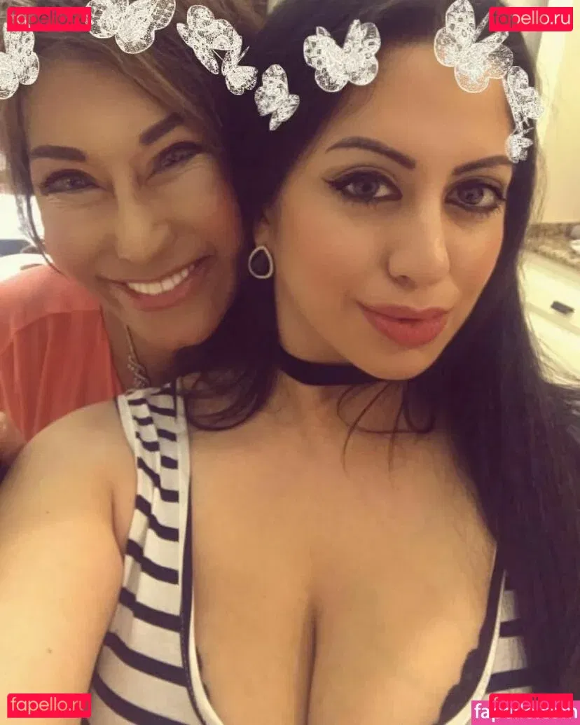 Jennifer Cortez Onlyfans Photo Gallery 