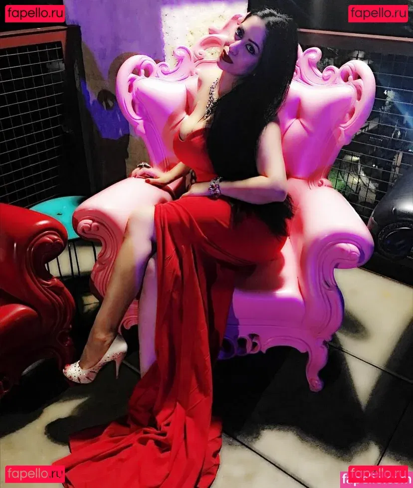 Jennifer Cortez Onlyfans Photo Gallery 