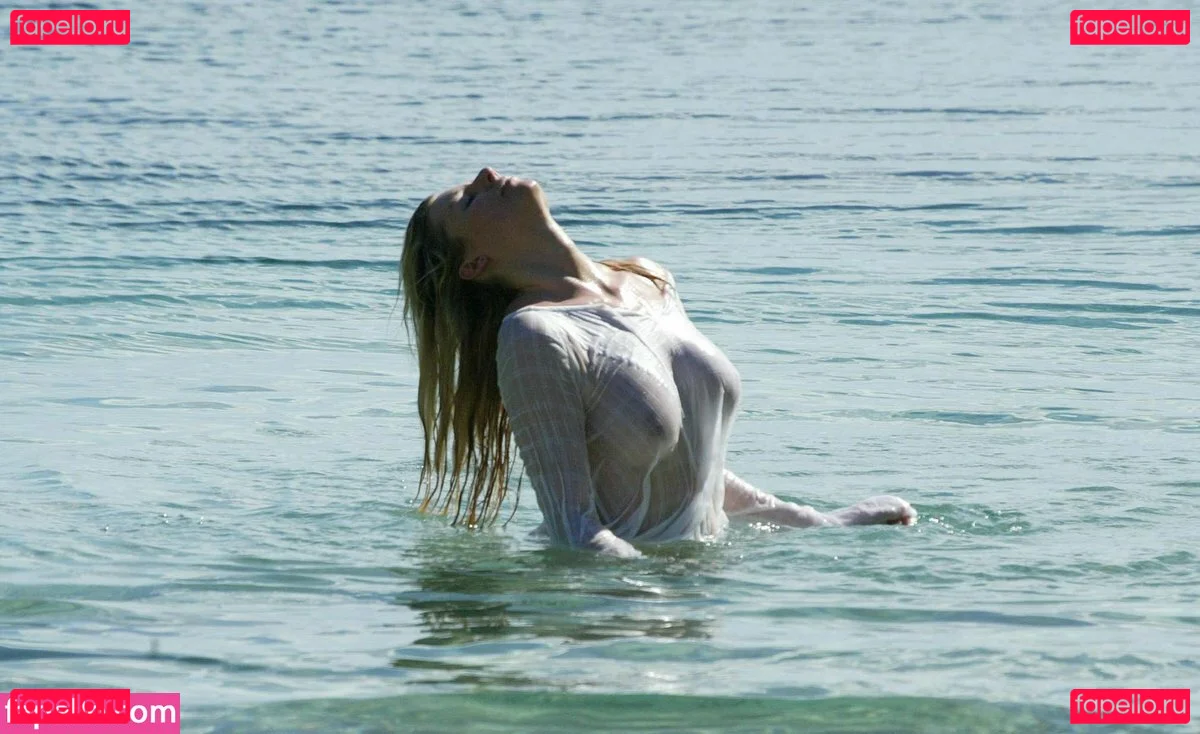 Abi Titmus Onlyfans Photo Gallery 