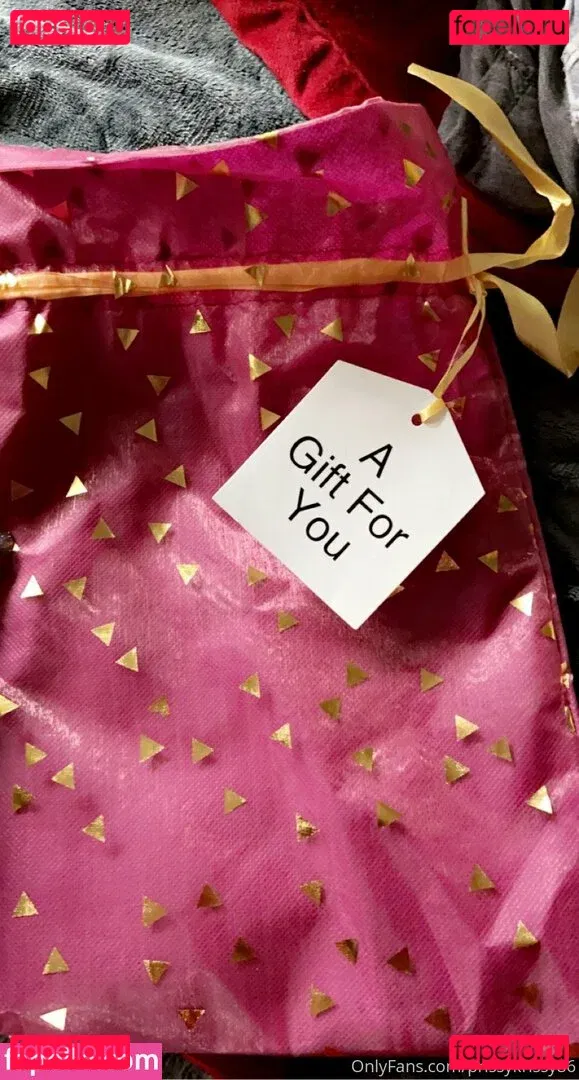 prissykrissy86 Onlyfans Photo Gallery 