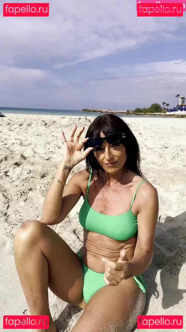 Davina McCall Onlyfans Photo Gallery 