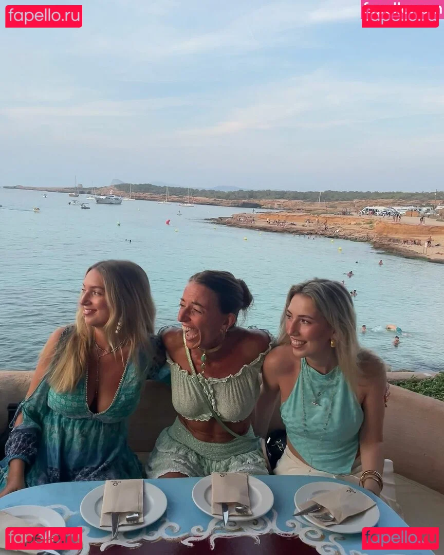 Davina McCall Onlyfans Photo Gallery 