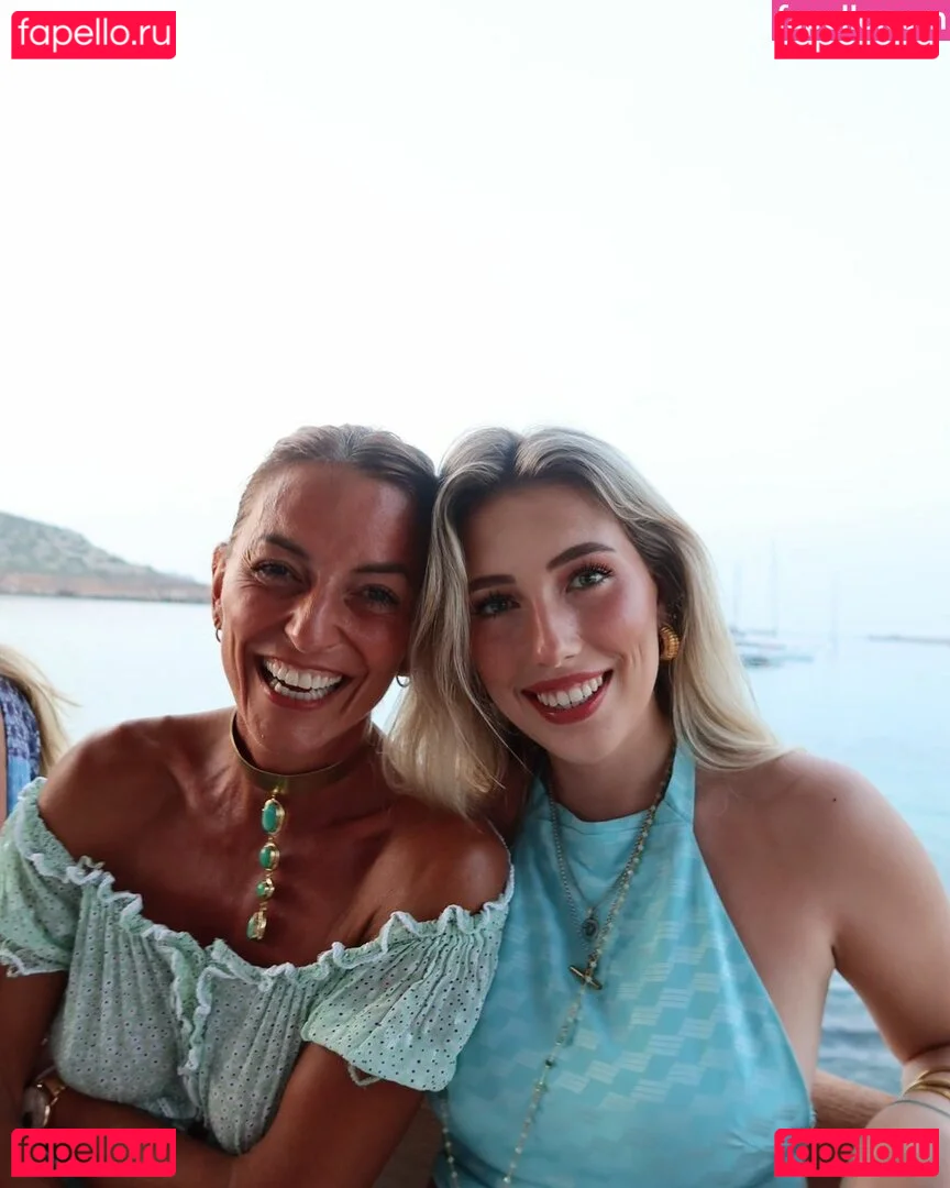 Davina McCall Onlyfans Photo Gallery 