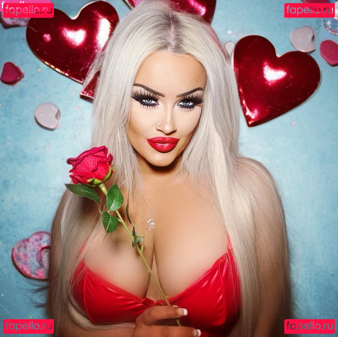 Megan Diamond Nude Onlyfans Photo 3