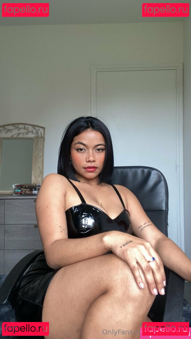misskatypatyof Nude Onlyfans Photo 4