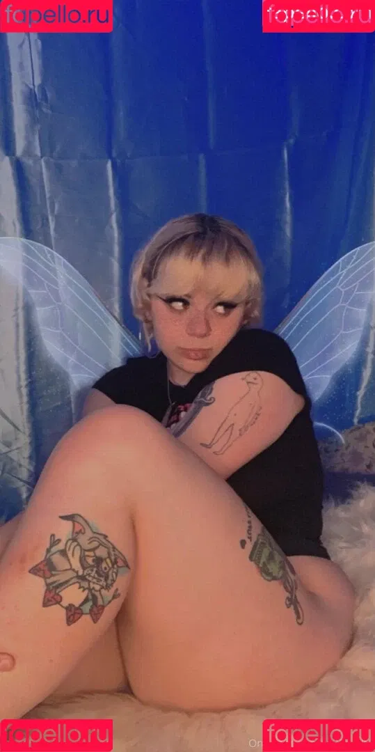 w33d.bby Onlyfans Photo Gallery 